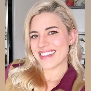 Meet your Posher, Natasha